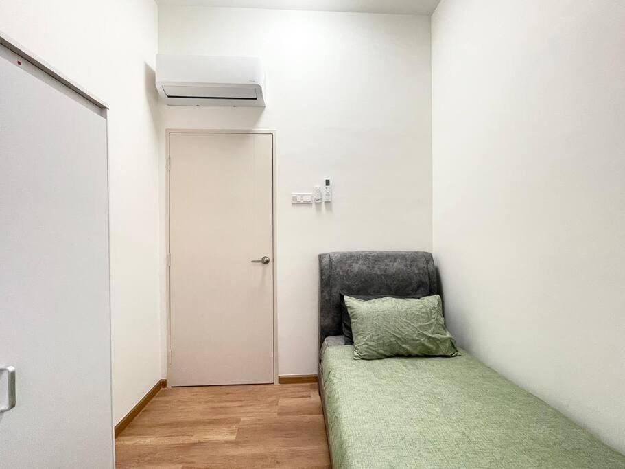 Quartz Near To Jonker Walk With Infinity Pool Cozy 3B2B Διαμέρισμα Malacca Εξωτερικό φωτογραφία