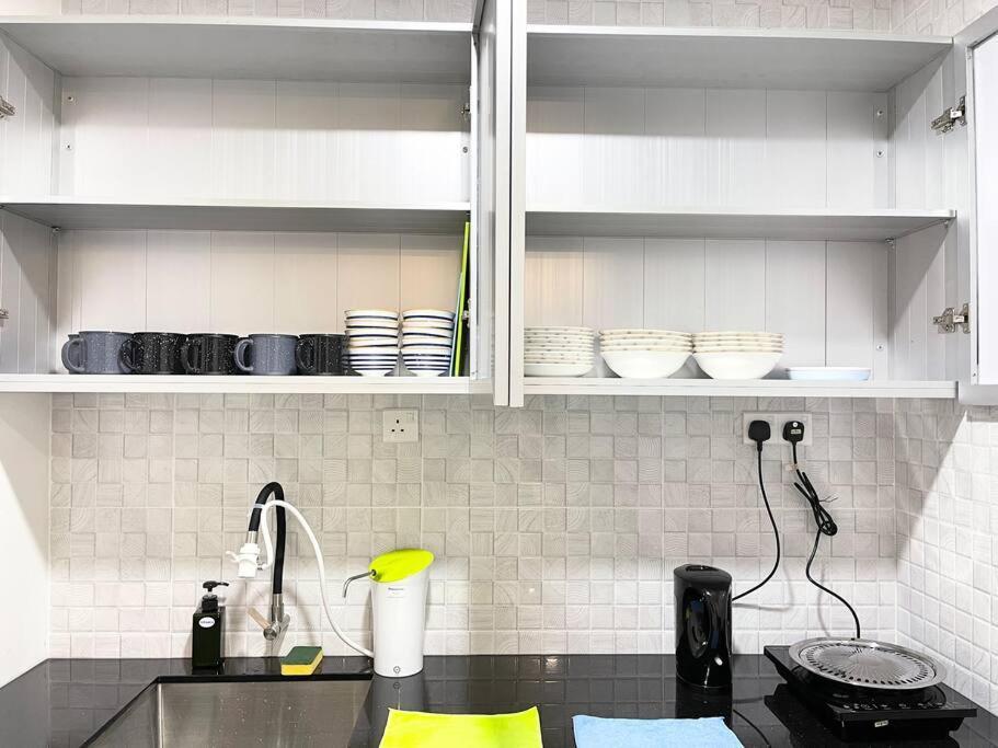 Quartz Near To Jonker Walk With Infinity Pool Cozy 3B2B Διαμέρισμα Malacca Εξωτερικό φωτογραφία