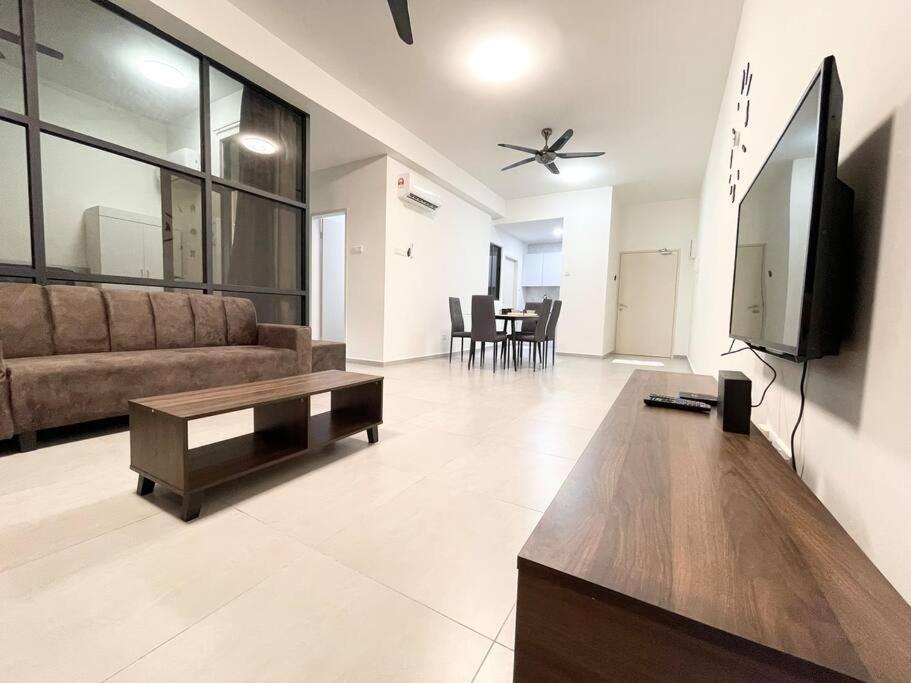 Quartz Near To Jonker Walk With Infinity Pool Cozy 3B2B Διαμέρισμα Malacca Εξωτερικό φωτογραφία