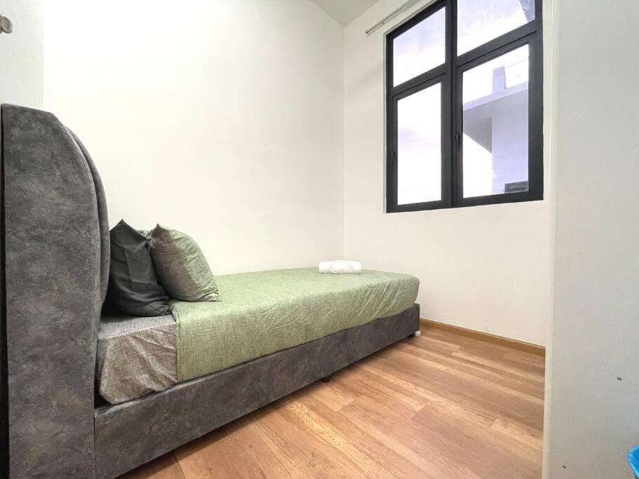 Quartz Near To Jonker Walk With Infinity Pool Cozy 3B2B Διαμέρισμα Malacca Εξωτερικό φωτογραφία