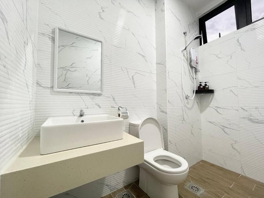 Quartz Near To Jonker Walk With Infinity Pool Cozy 3B2B Διαμέρισμα Malacca Εξωτερικό φωτογραφία