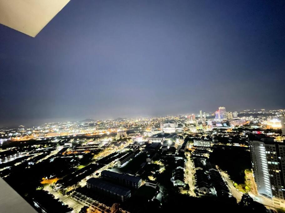 Quartz Near To Jonker Walk With Infinity Pool Cozy 3B2B Διαμέρισμα Malacca Εξωτερικό φωτογραφία