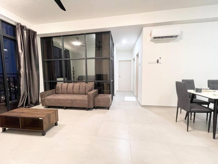 Quartz Near To Jonker Walk With Infinity Pool Cozy 3B2B Διαμέρισμα Malacca Εξωτερικό φωτογραφία